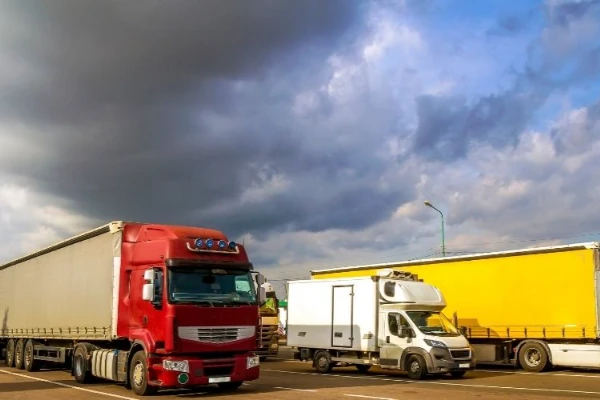 Adana Toroslar Nakliyat Ambarları